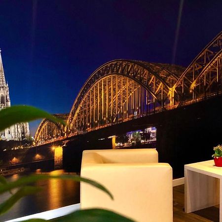 Montana Hotel Koeln-Bonn Airport Тройсдорф Екстериор снимка